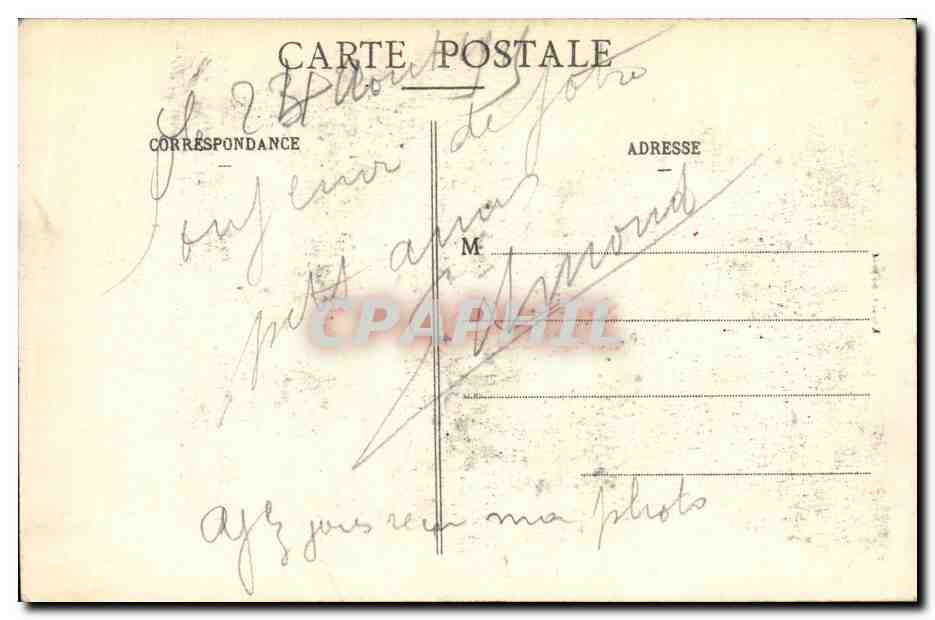 Haraucourt - L'Intérieur de l'Église — détruit par les bombardements — éditeur Xanard, n° de série non visible — Reverso