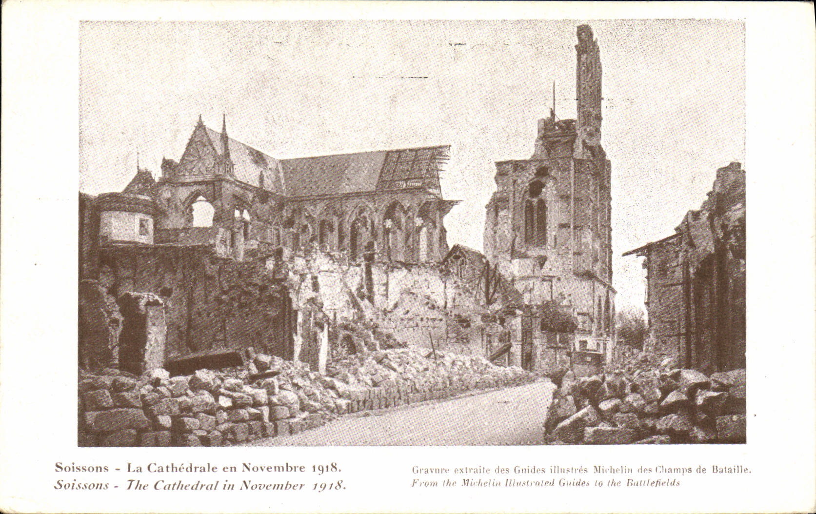 CPA Militaria Soissons La Cathedrale en Novembre 1918