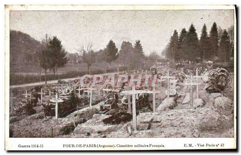 CPA Militaria Four De Paris Cimetiere militaire Francais