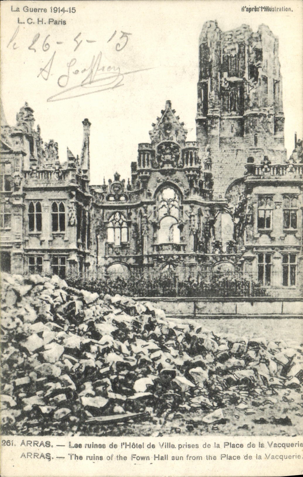 CPA Militaria Arras Les ruines de l hotel de ville prises de la place de la Vacquerie 