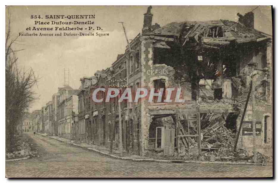 Saint-Quentin — Place Dufour-Denelle et Avenue Faidherbe — CPA n°554