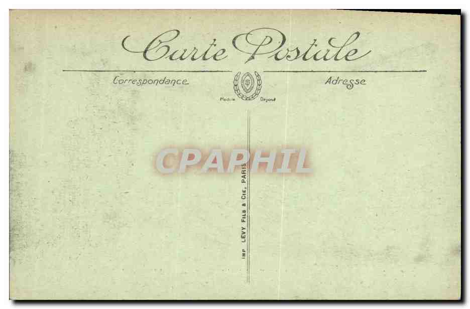 CPA Les Ruines de la Grande Guerre Arras L Hotel de Ville et le Beffroi Militaria — Rückseite