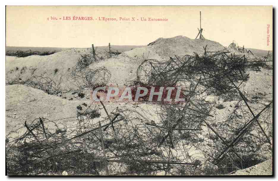 CPA Les Eparges L Eperon Point X Un entonnoir Militaria