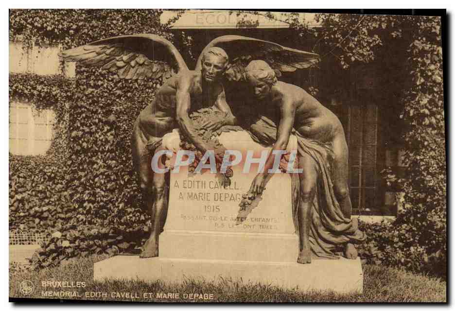 CPA Bruxelles Memorial Edith Cavelle et Marie Depage 