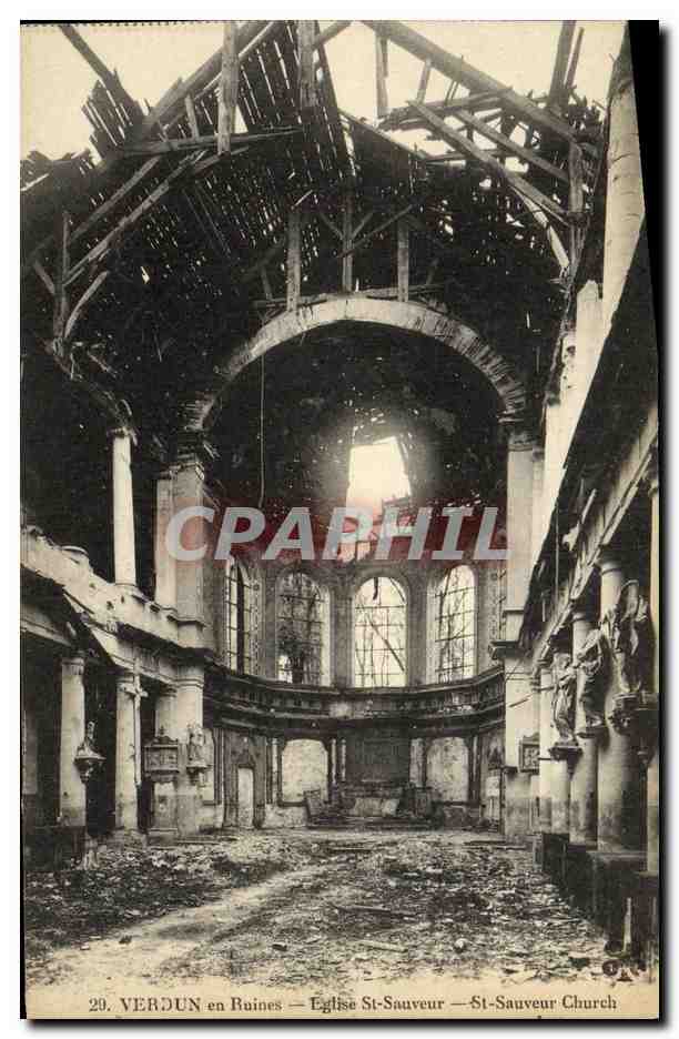CPA Militaria Verdun en Ruines Eglise St Sauveur 