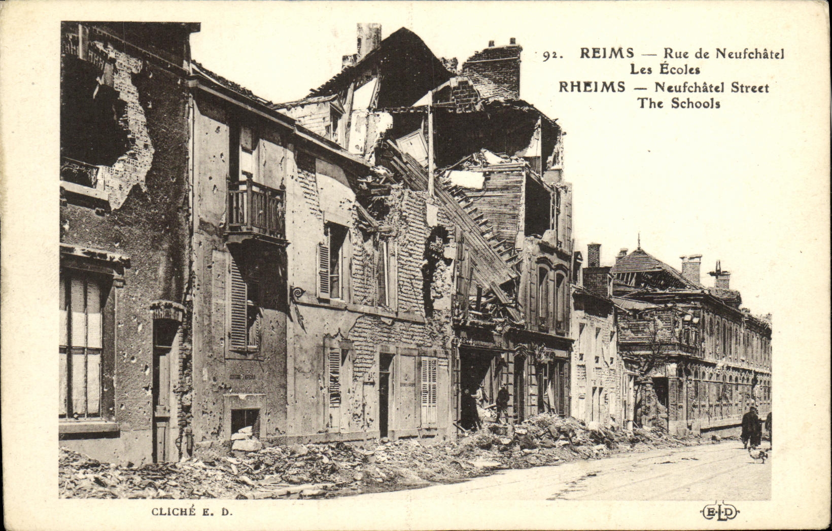 Reims — Rue de Neufchâtel — Les Écoles — Cliché E.D.