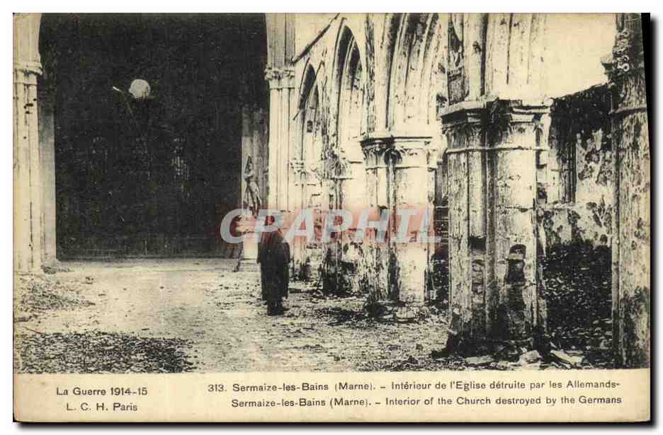 CPA Militaria Sermaize les Bains Interieur de l eglise detruite par les allemands 