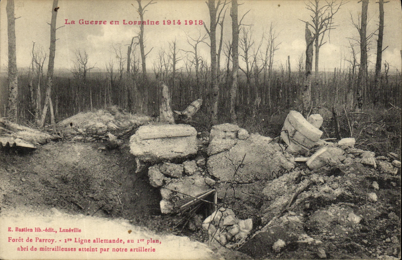 CPA Militaria Foret de Parroy 1ere ligne allemande Abri de mitrailleuses