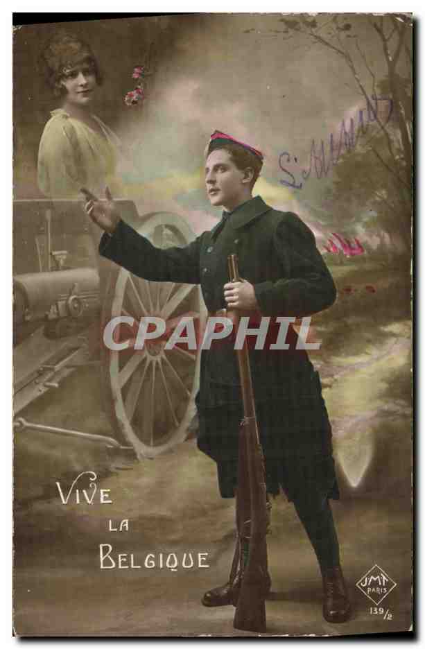 CPA Militaria Vive La Belgique