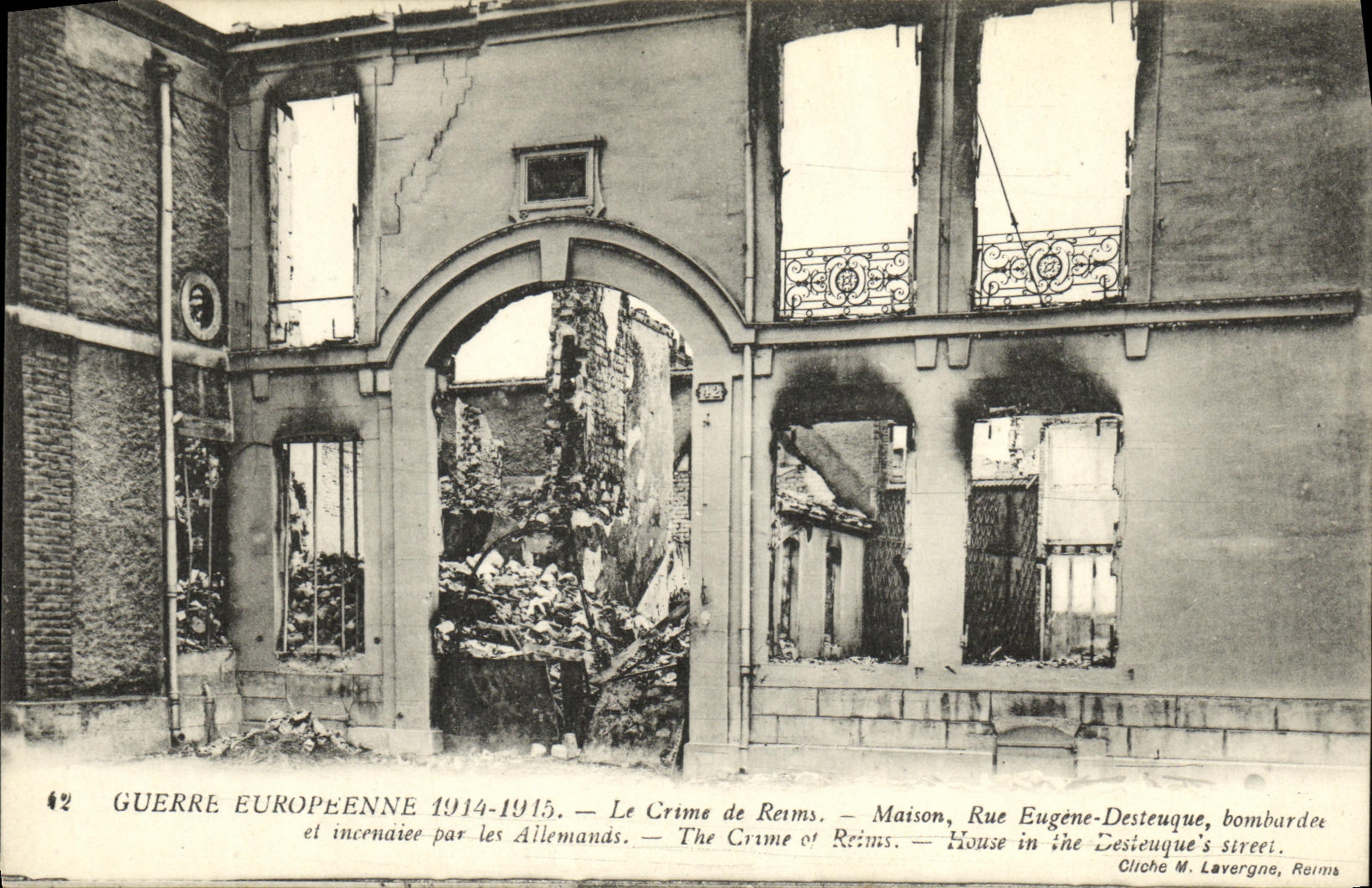 CPA Militaria Gueree Europeene Le Crime de Reims Maison Rue Eugene Desteuque 