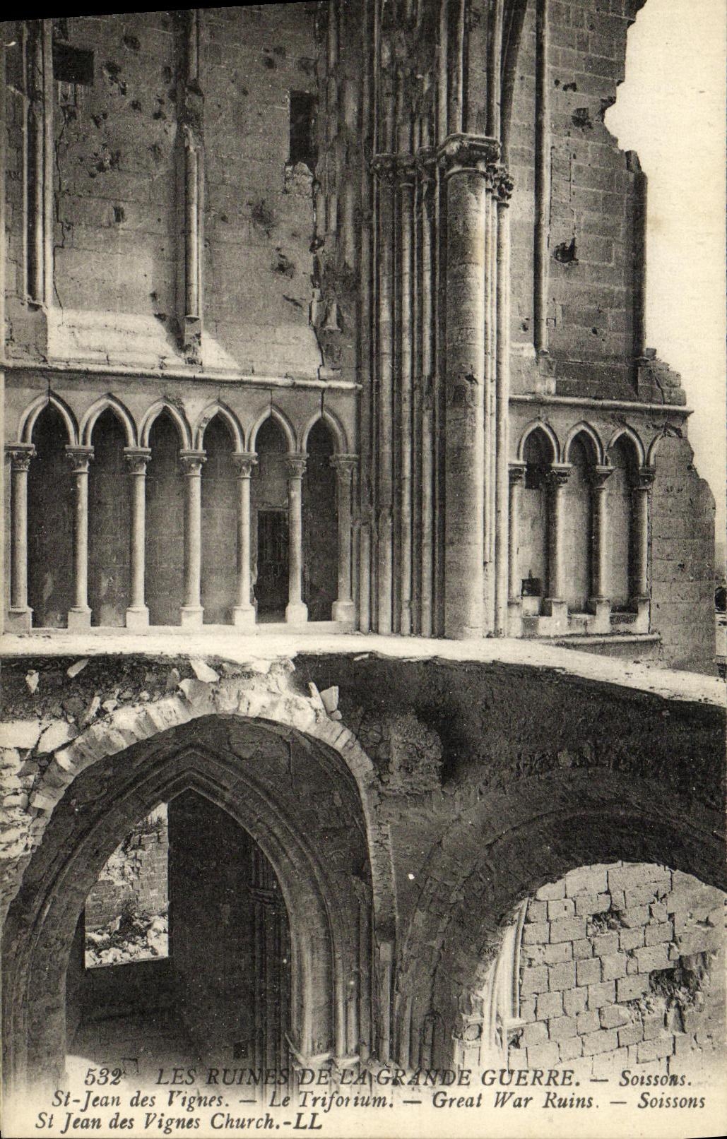 CPA Militaria St Jean Vignes Le Triforum 