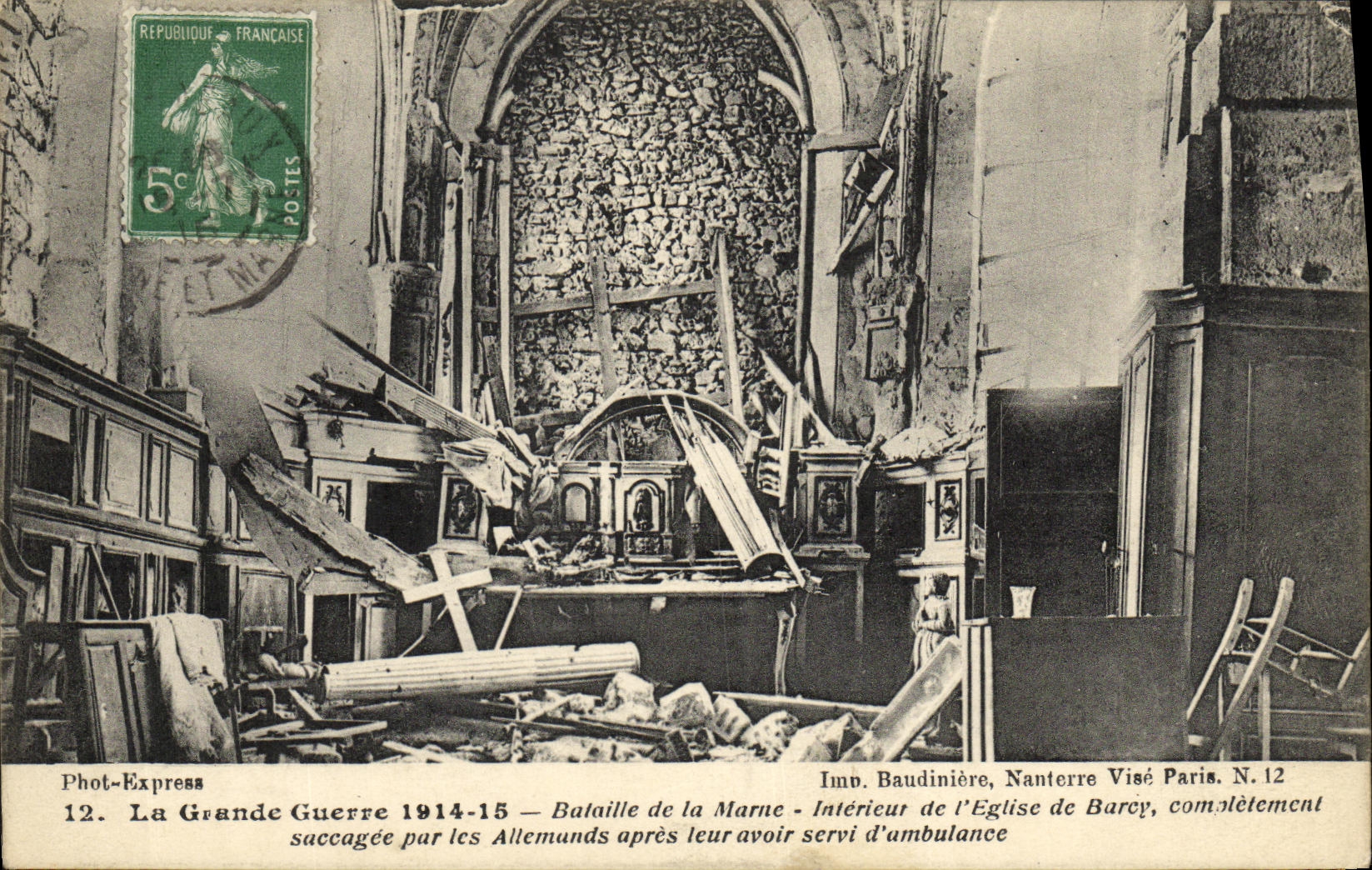 Innenraum der Kirche von Barcy — Zerstörung nach der Schlacht an der Marne — Phot-Express N.12