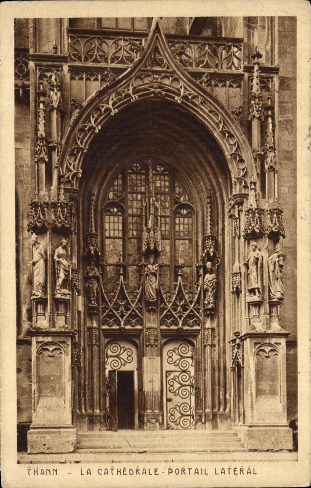 CPA Thann La Cathedrale Portail Lateral