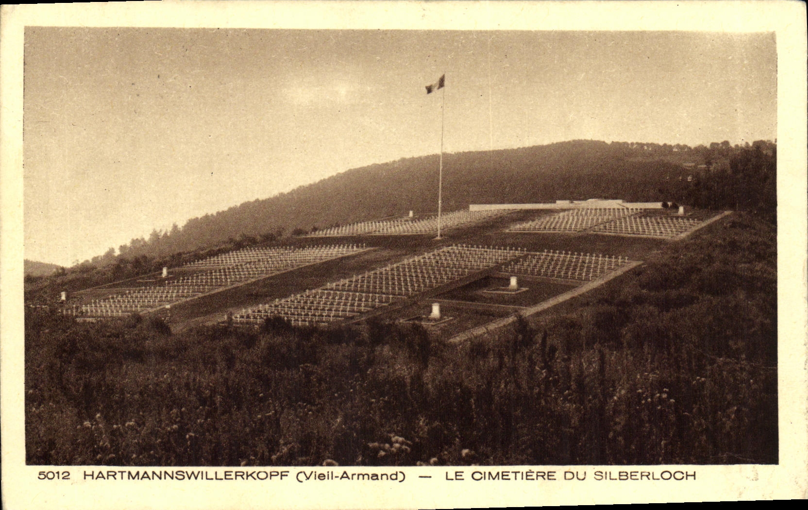 CPA Hartmannswillerkopf Le Cimetiere Du Silberloch