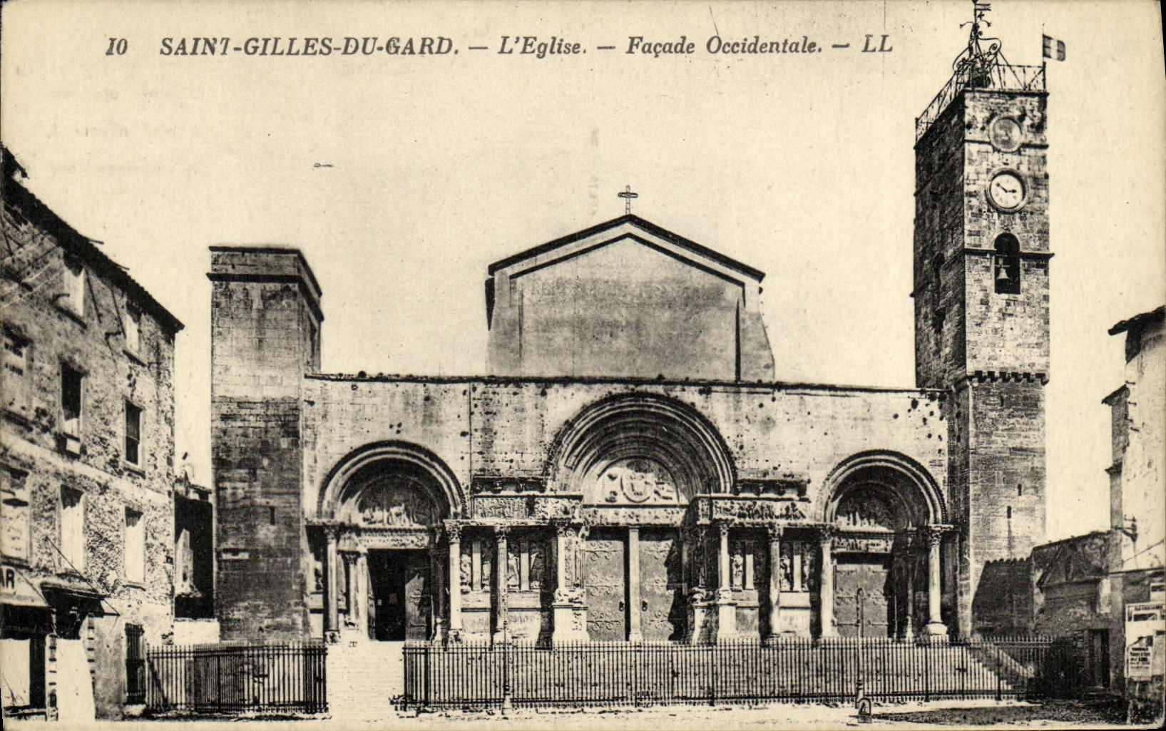Saint-Gilles-du-Gard — L'Église — Façade Occidentale — LL