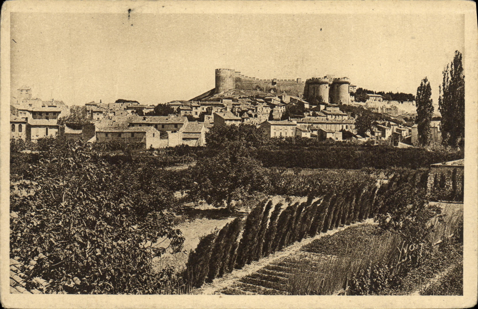 Villeneuve-lès-Avignon — El Castillo fuerte — Les Éditions d'Art Yvort, París