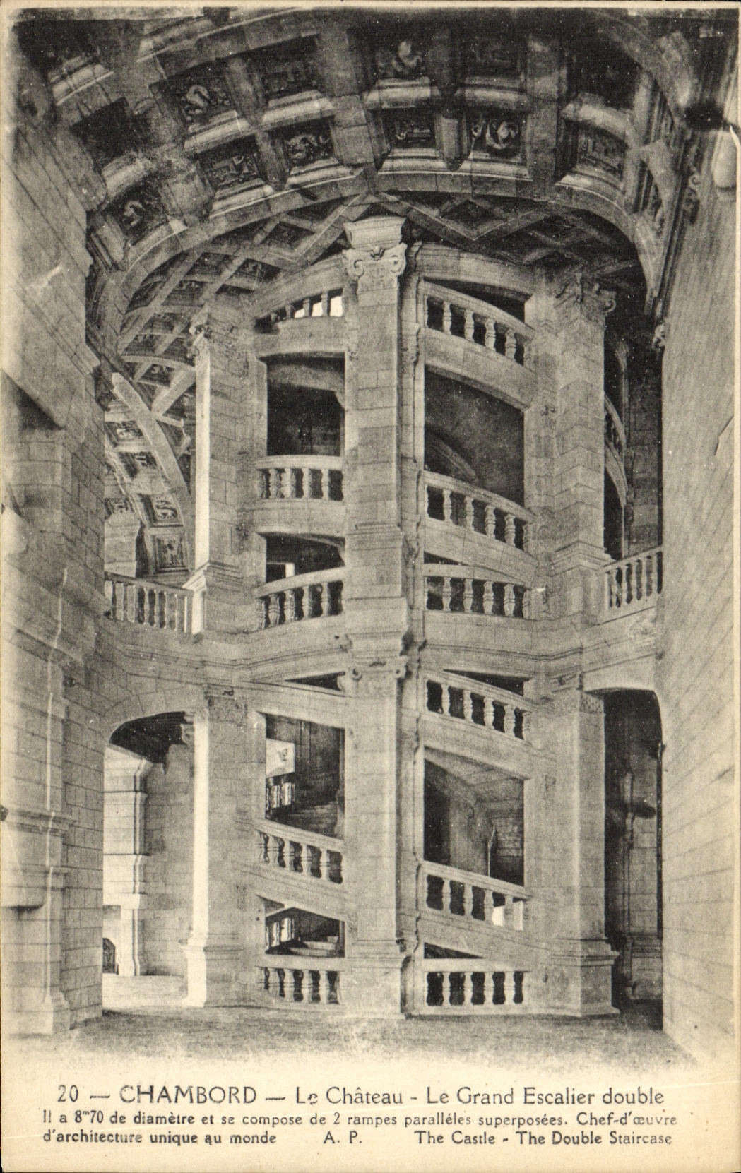 Chambord — Le Château - Le Grand Escalier double — A.P.