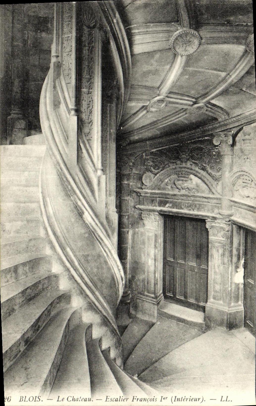 Blois — Le Château — Escalier François Ier (Intérieur) — LL.