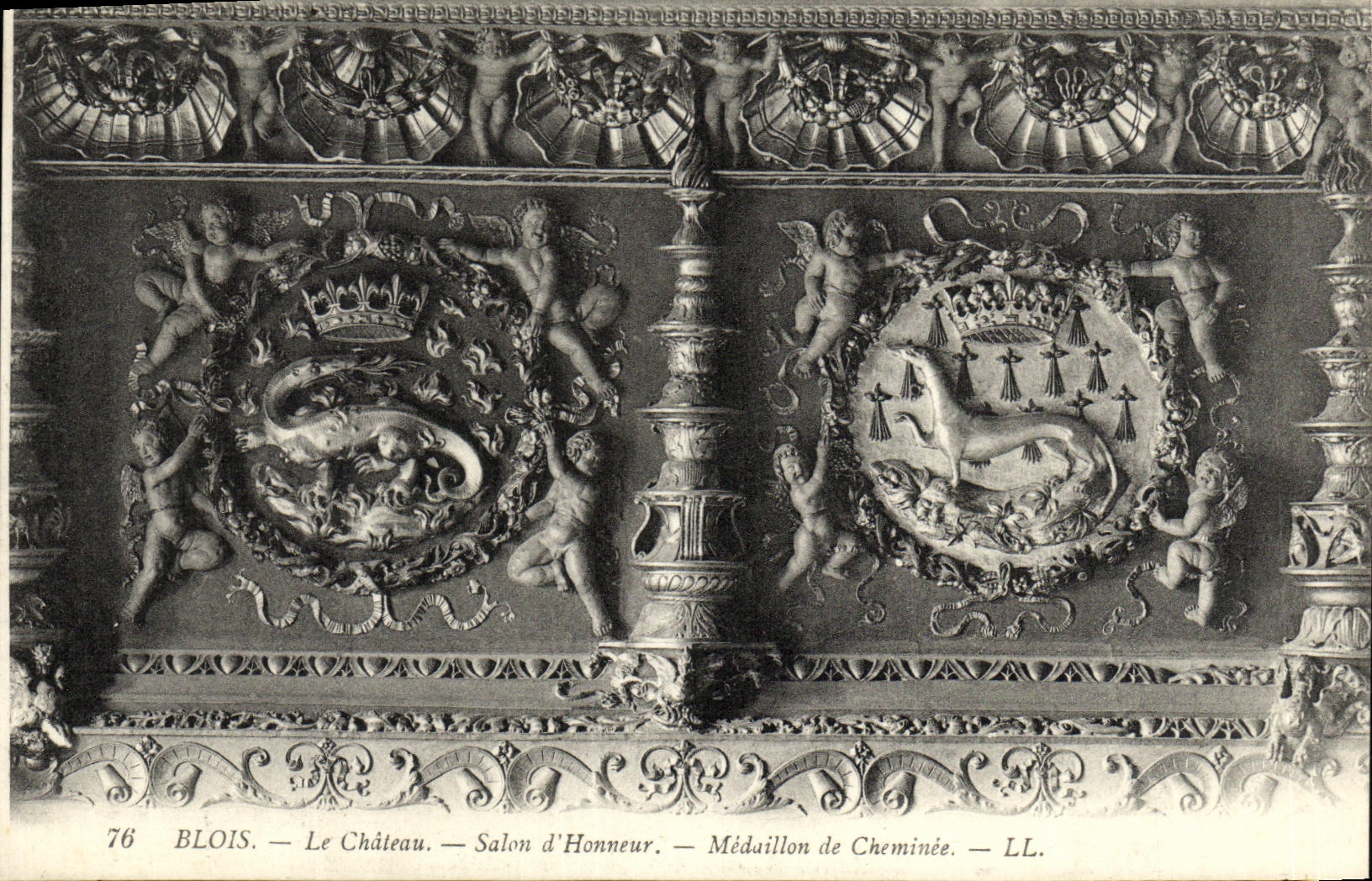 Blois — Le Château. Salon d'Honneur. Médaillon de Cheminée — LL. n°76