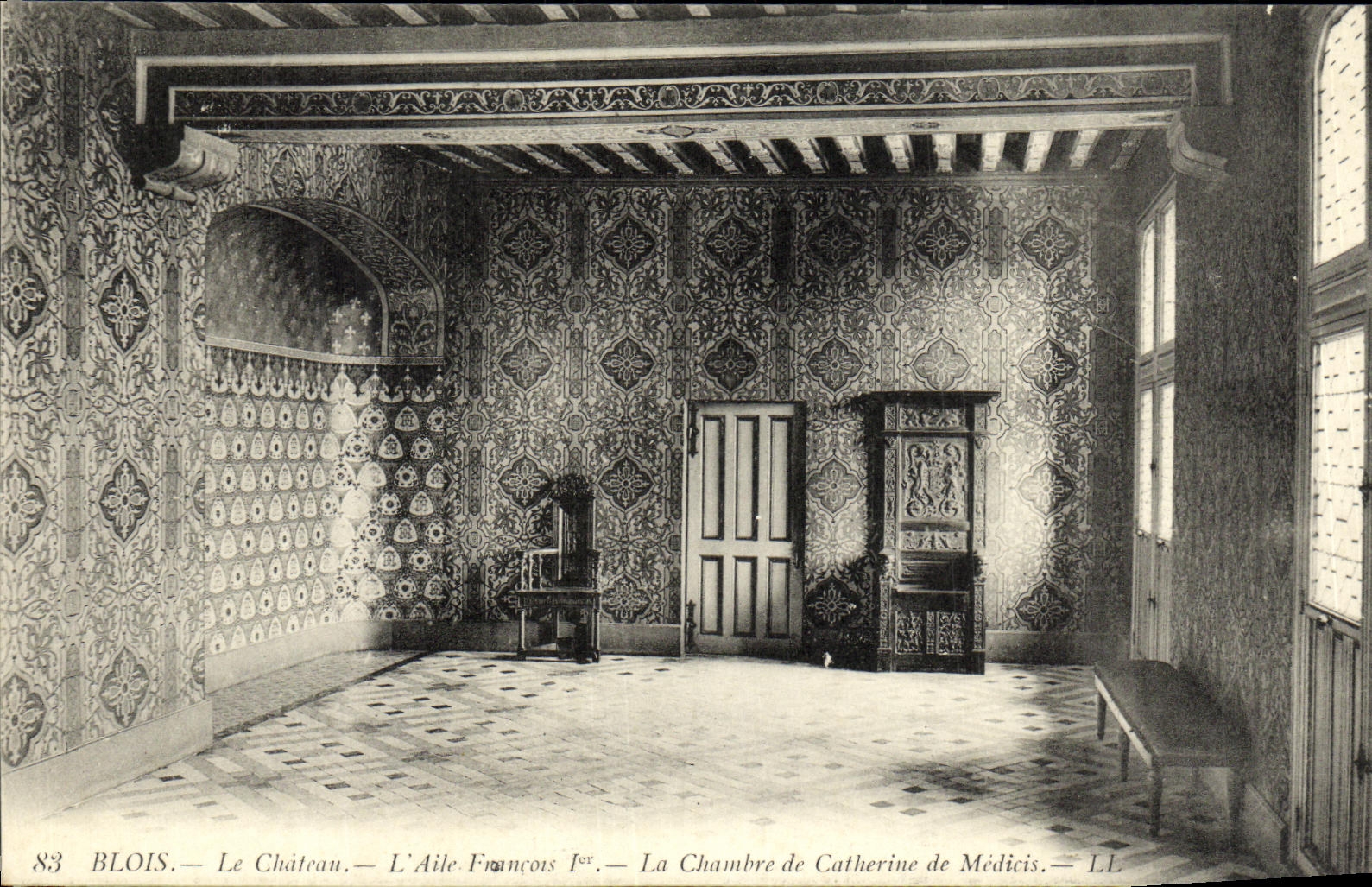 Blois — Le Château — L'Aile François Ier — La Chambre de Catherine de Médicis — LL