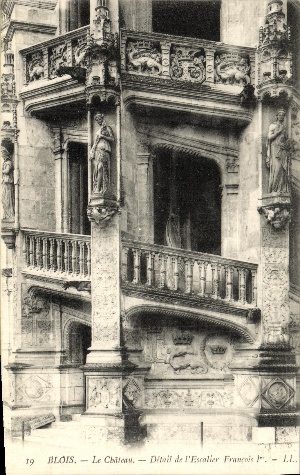 CPA Blois Chateau Detail de L Escalier Francois 1er