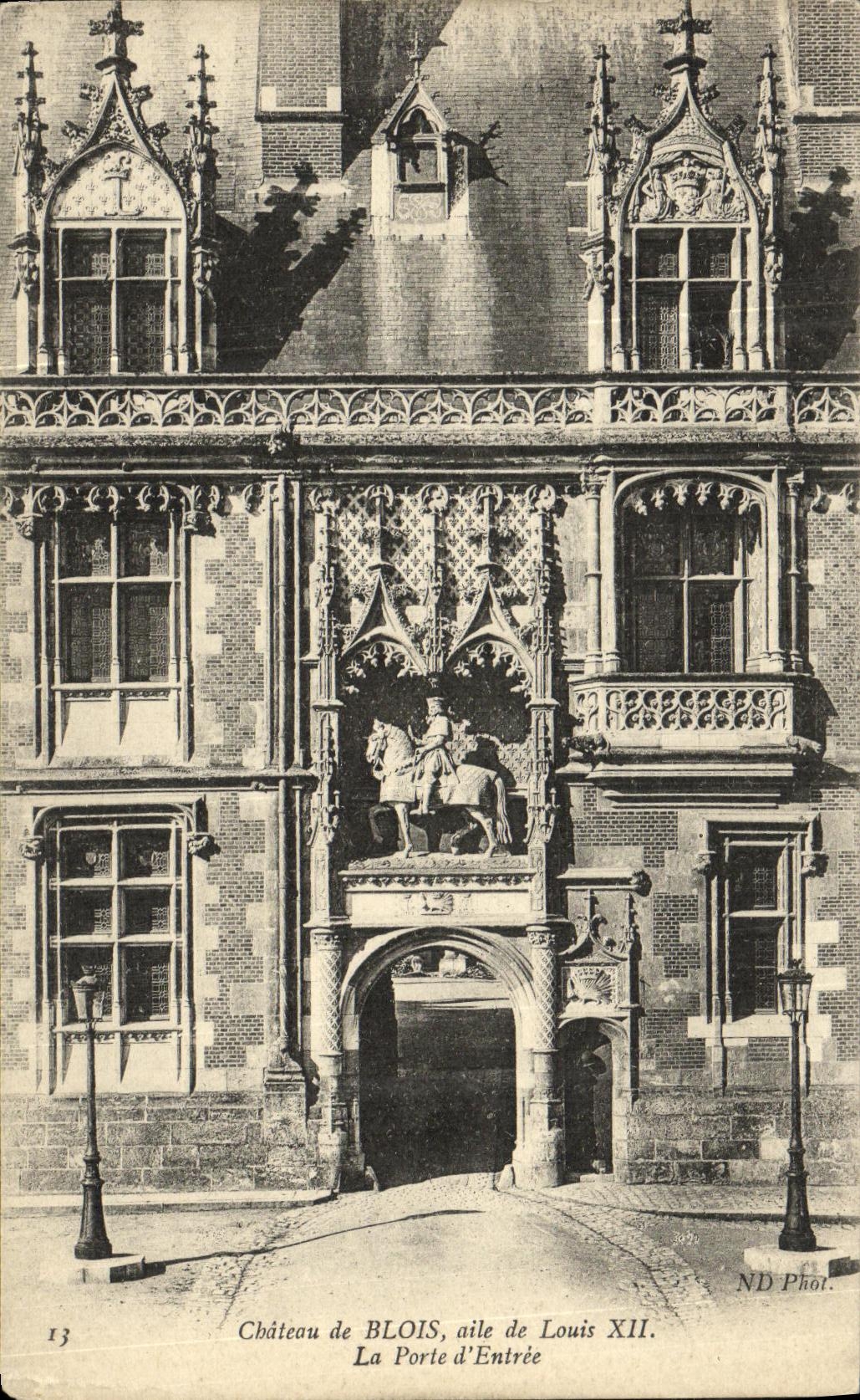 CPA Blois Le Chateau L Aile Louis XII La Salle des Etats