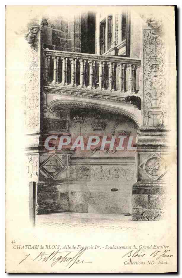 Château de Blois, Aile de François Ier - Soubsassement du Grand Escalier — J. Bittighoffer, Collections ND. Phot.