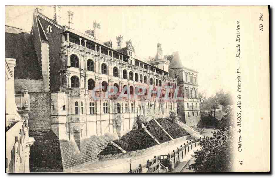 CPA Chateau de Blois Aile de Francois l et Facade Exterieure