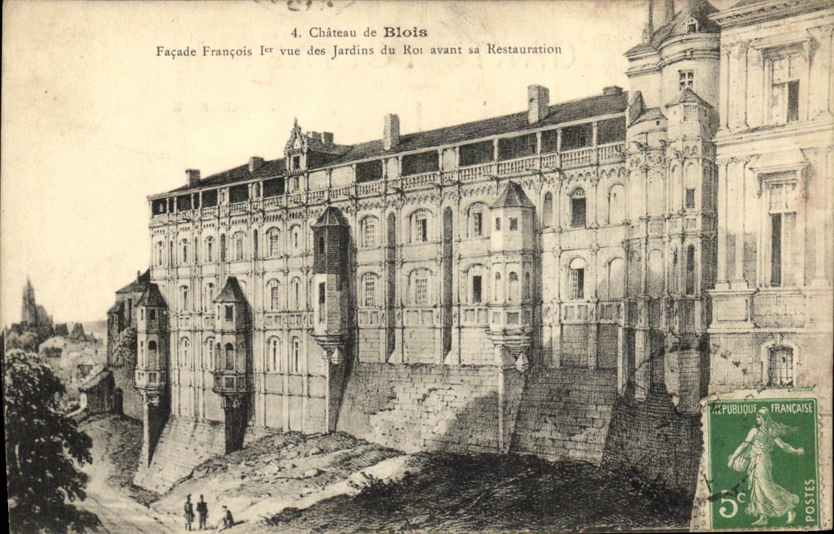 Château de Blois — Façade François Ier vue des Jardins du Roi avant sa Restauration — Éditeur non visible