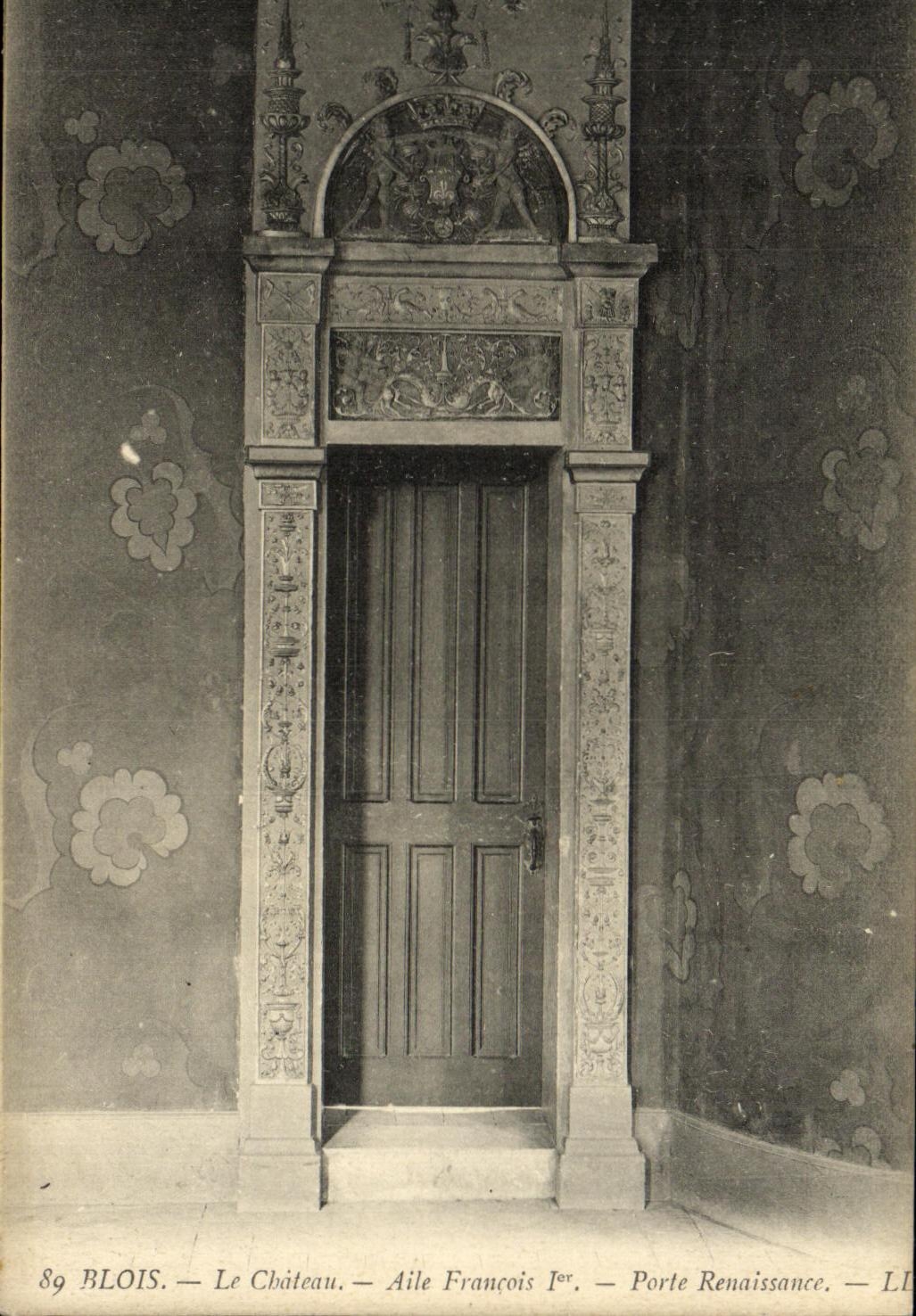 CPA Blois Le Chateau Aile Francois 1er Porte Renaissance