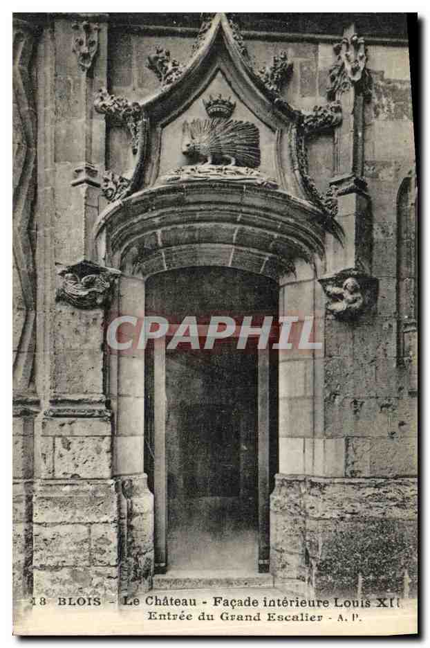 CPA Blois de Chateau Facade interieure Louis XII Entree du grand escalier