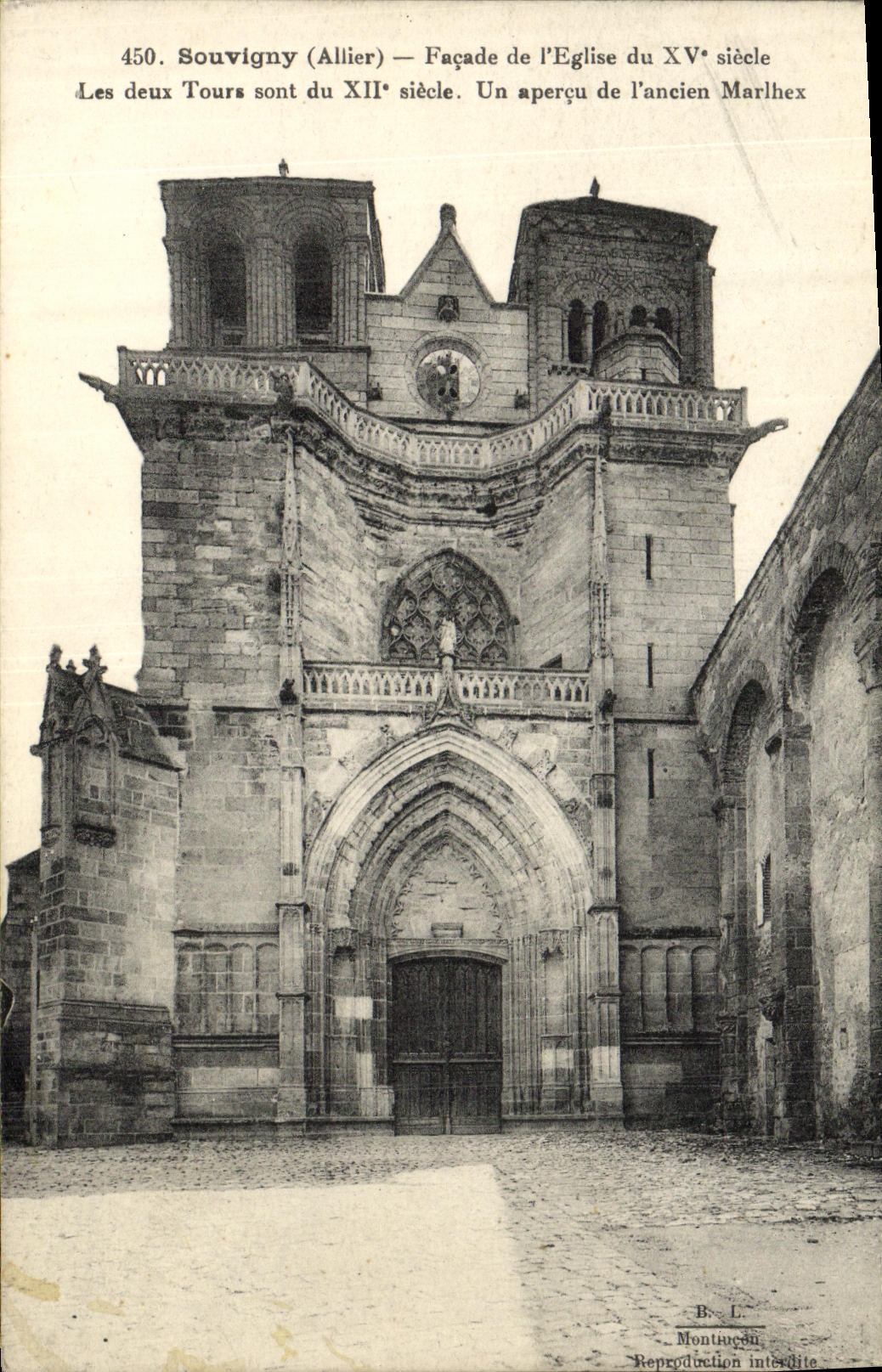 CPA Souvigny Facade de L Eglise Les Deux tours Un apercu de l ancien Marlhex