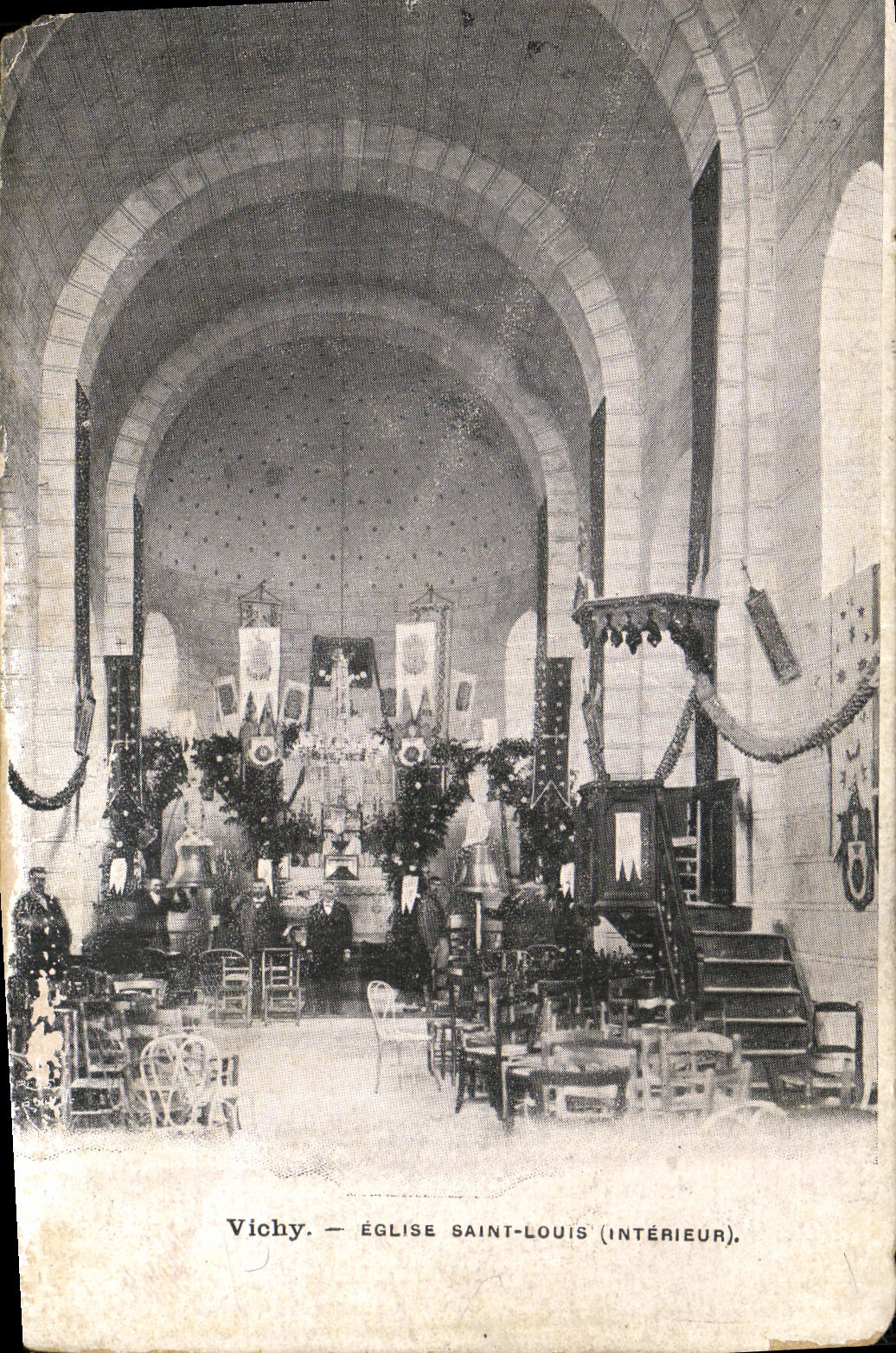 CPA Vichy Eglise Saint Louis Interieur
