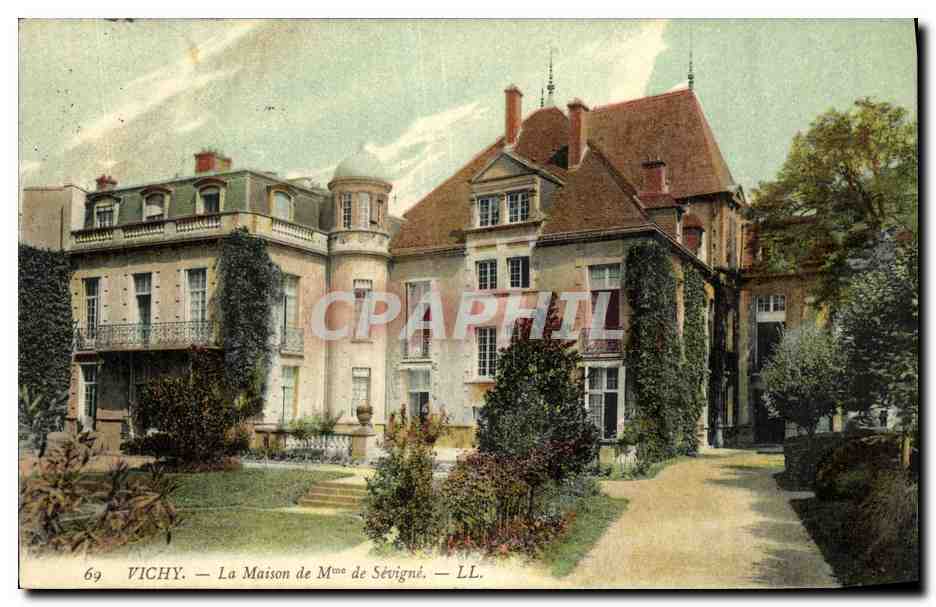 CPA Vichy La Maison de Mme de Sevigne