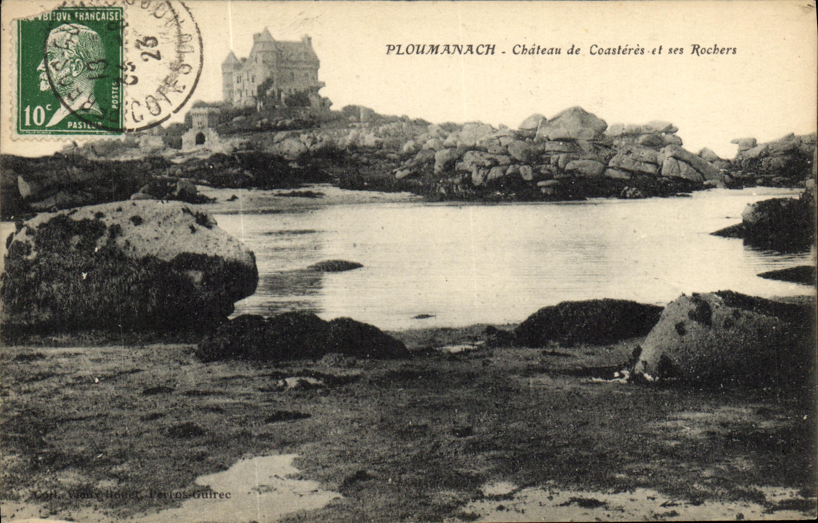 CPA Ploumanch Chateau Coasteres et ses Rochers