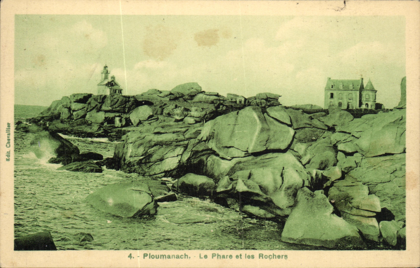 Ploumanach - Le Phare et les Rochers — Édit. Chevralier, n°4