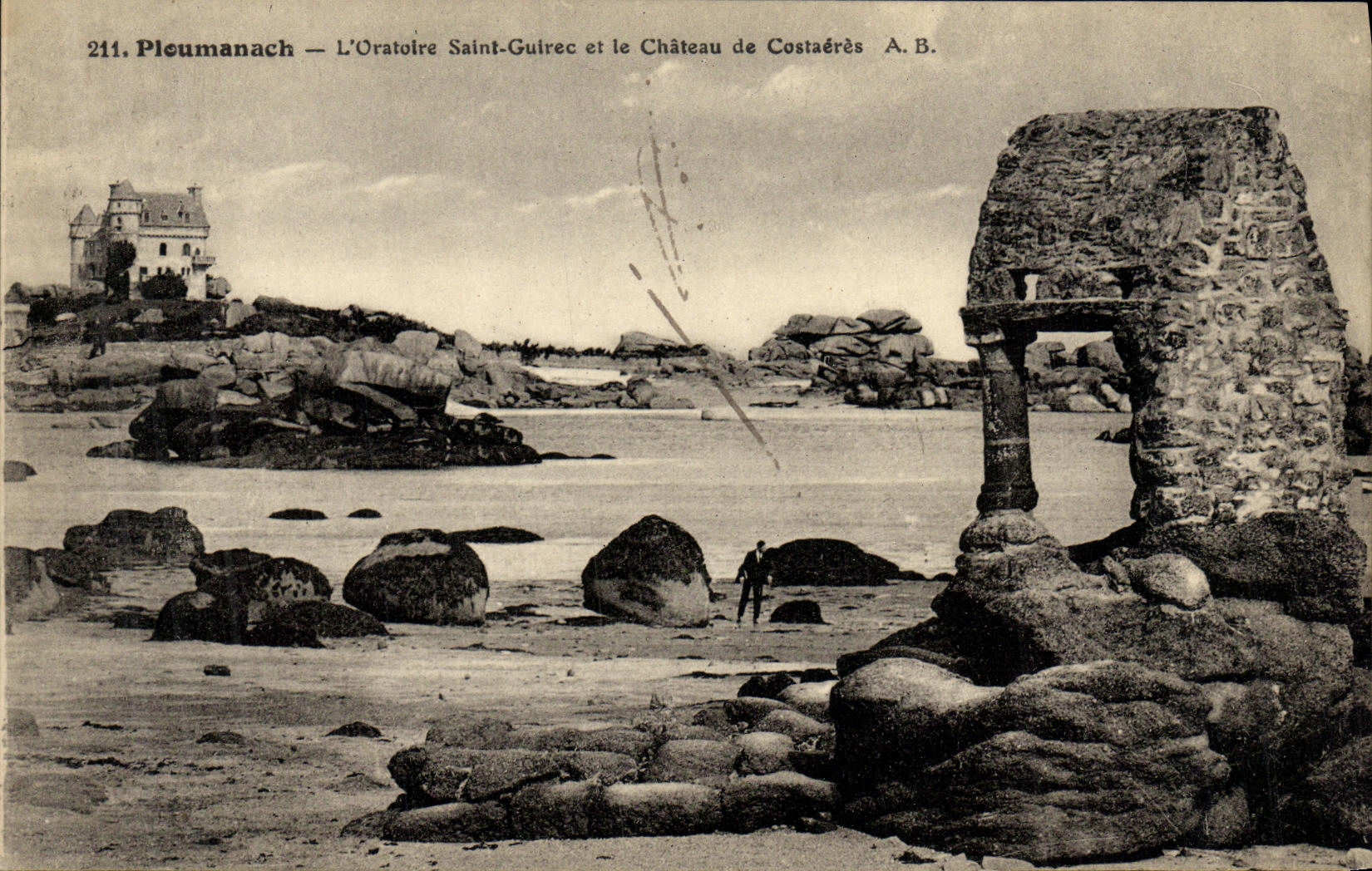 Pleummanach — L'Oratoire Saint-Guiler et le Château de Costaères — A.B. n°211