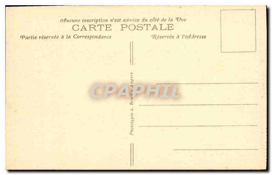 Paimpol — La falaise inspirant Théodore Botrel — A. B. — Reverso