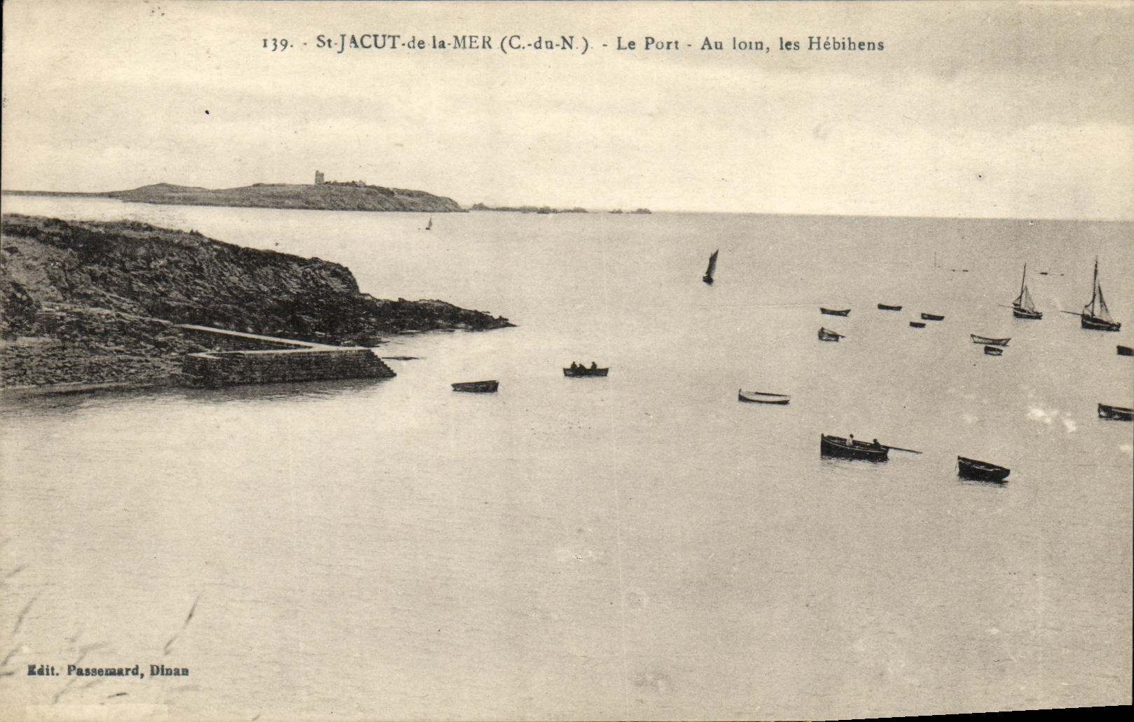 St-JACUT-de-la-MER (C.-du-N.) - Le Port - Au loin, les Hébihens — Edit. Passemard, Dinan