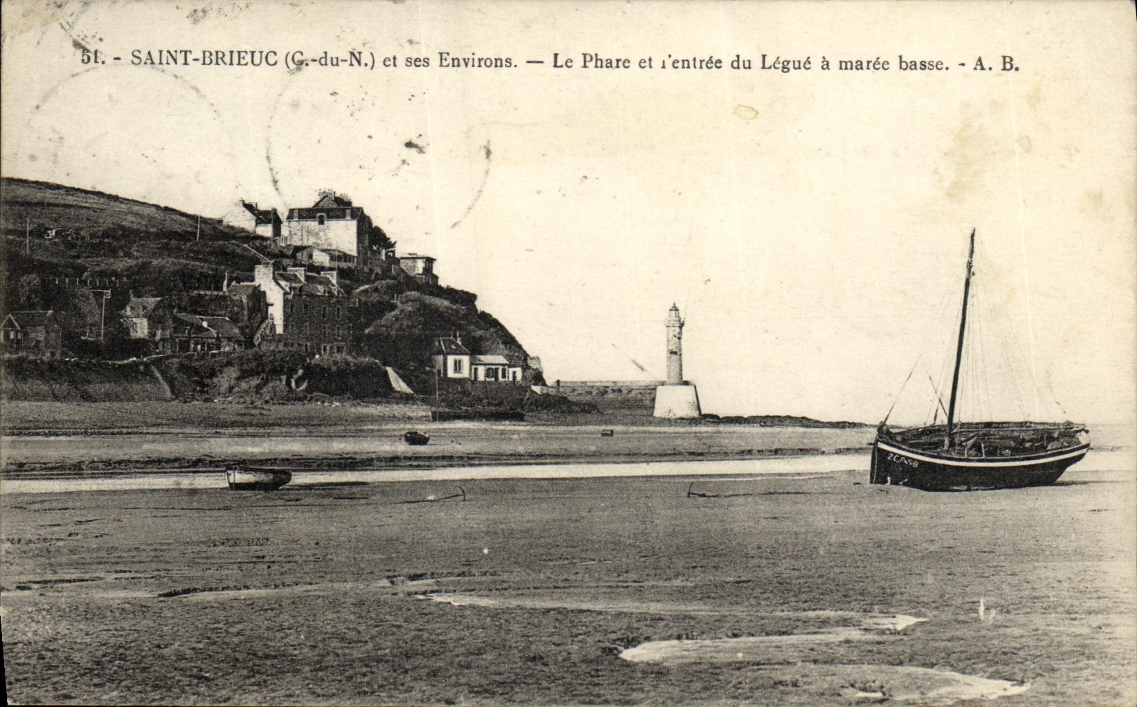 CPA Saint Brieuc et ses environs Le phare et l entree du Legue a maree basse