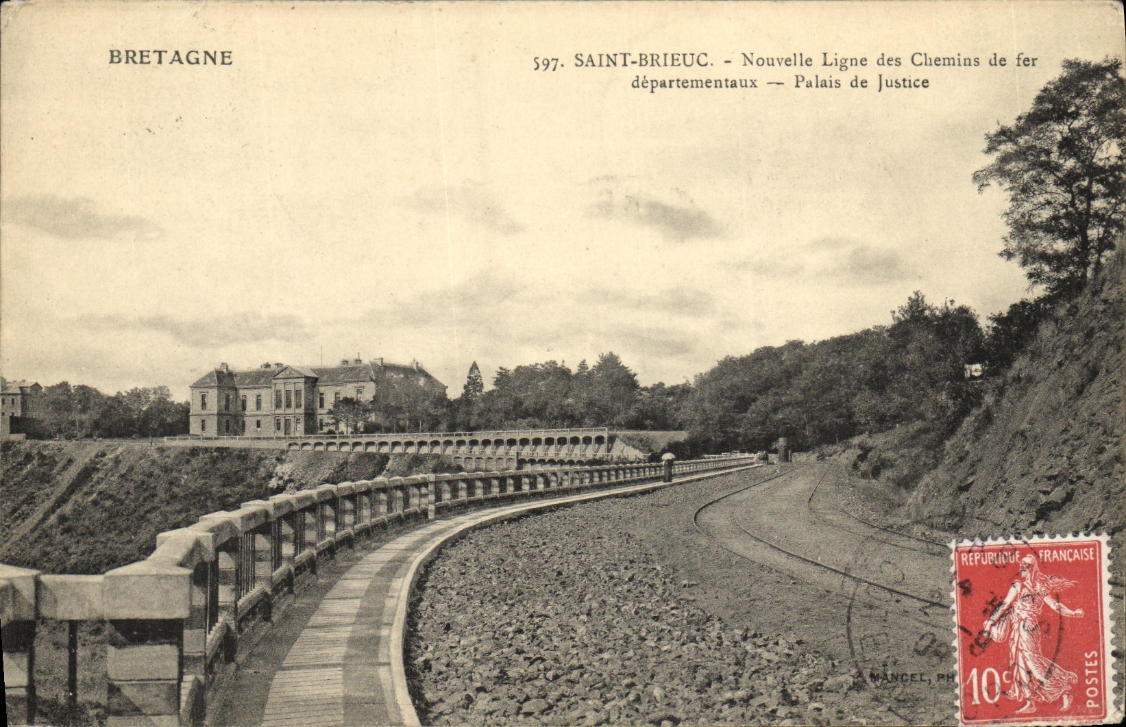 CPA Saint Brieuc Nouvelle Ligne des Chemins de fer departemtaux Palais de Justice