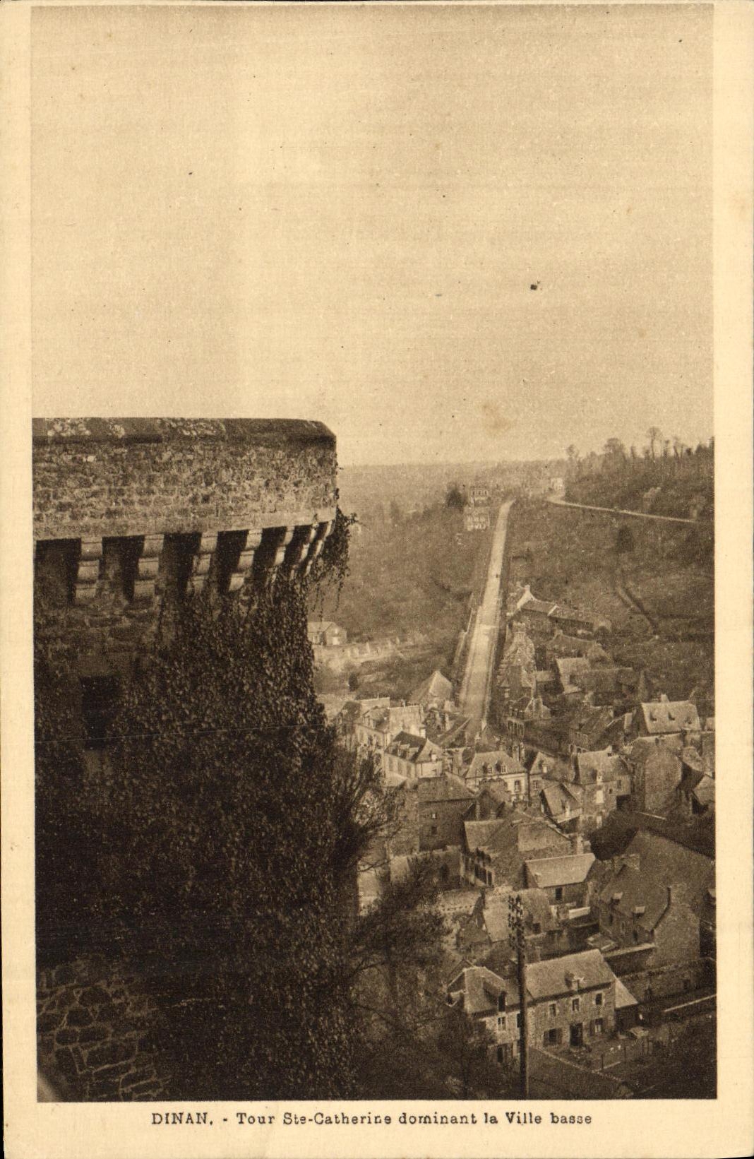 Dinan - Tour Sainte-Catherine dominant la Ville basse — Édition M. PAMBRUN, Série 1 N° 12