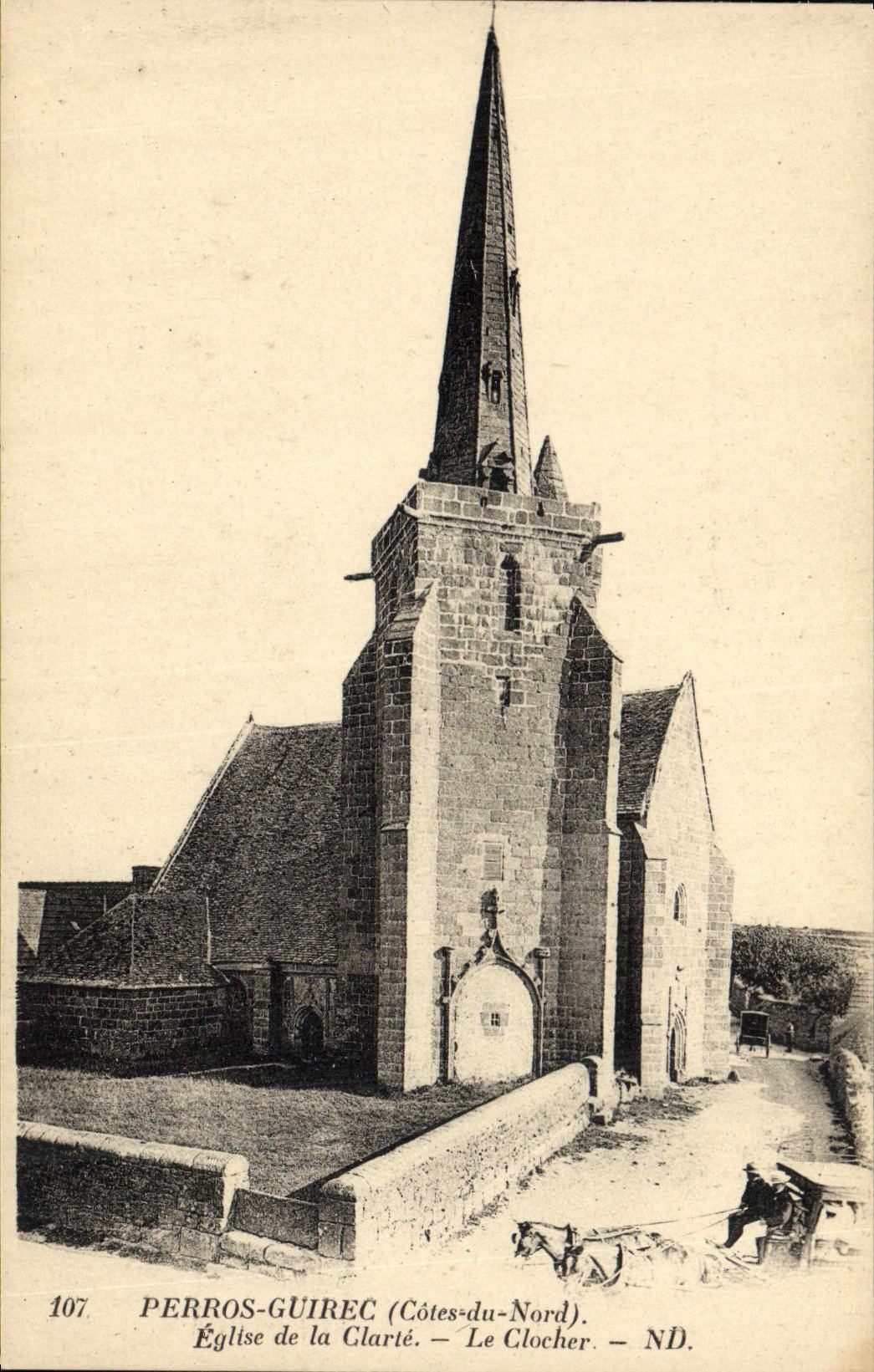 Perros-Guirec (Côtes-du-Nord) — Église de la Clarté — Le Clocher — N° 107