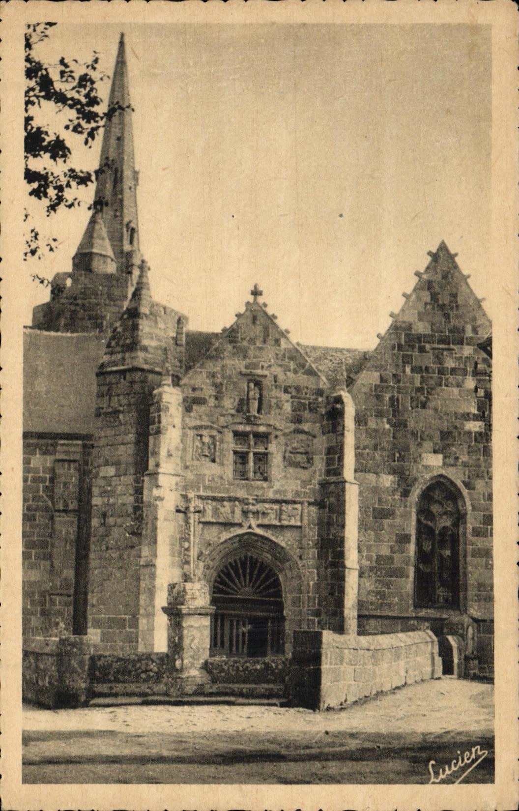 Église de Ploumanac'h — Bretagne — Lucien
