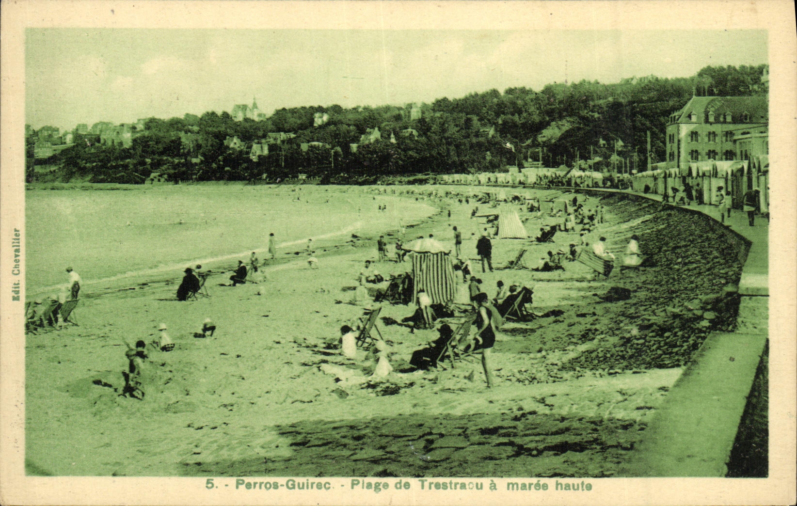 Perros-Guirec - Plage de Trestracu à marée haute — Édit. Chevallier, n°5