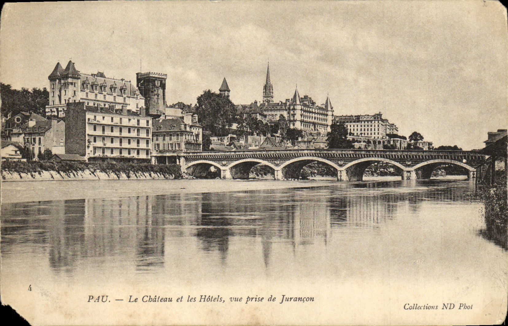 Pau — Le Château et les Hôtels, vue prise de Jurançon — Collections ND Phot