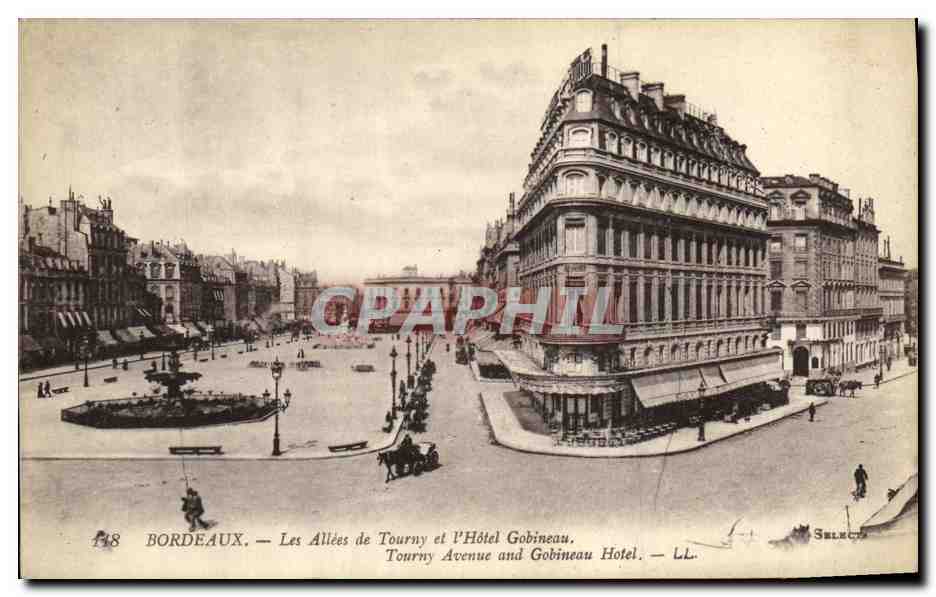 CPA Bordeaux Les Allees de Tourny et l Hotel Gobineau