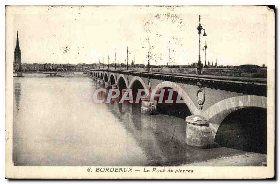 CPA Bordeaux Le Pont de Pierres