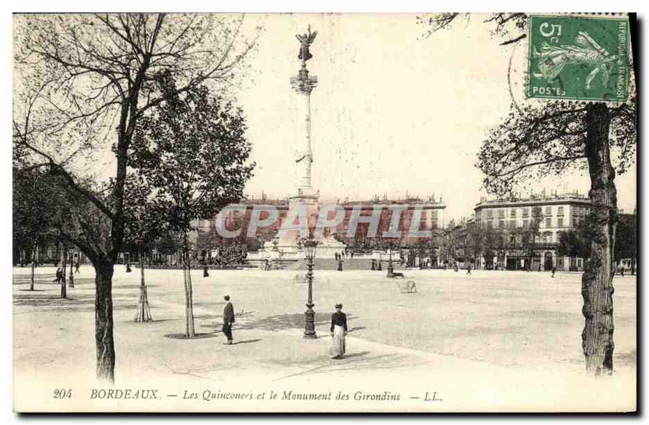 CPA Bordeaux Les Quinconces et le Monument des Girondins