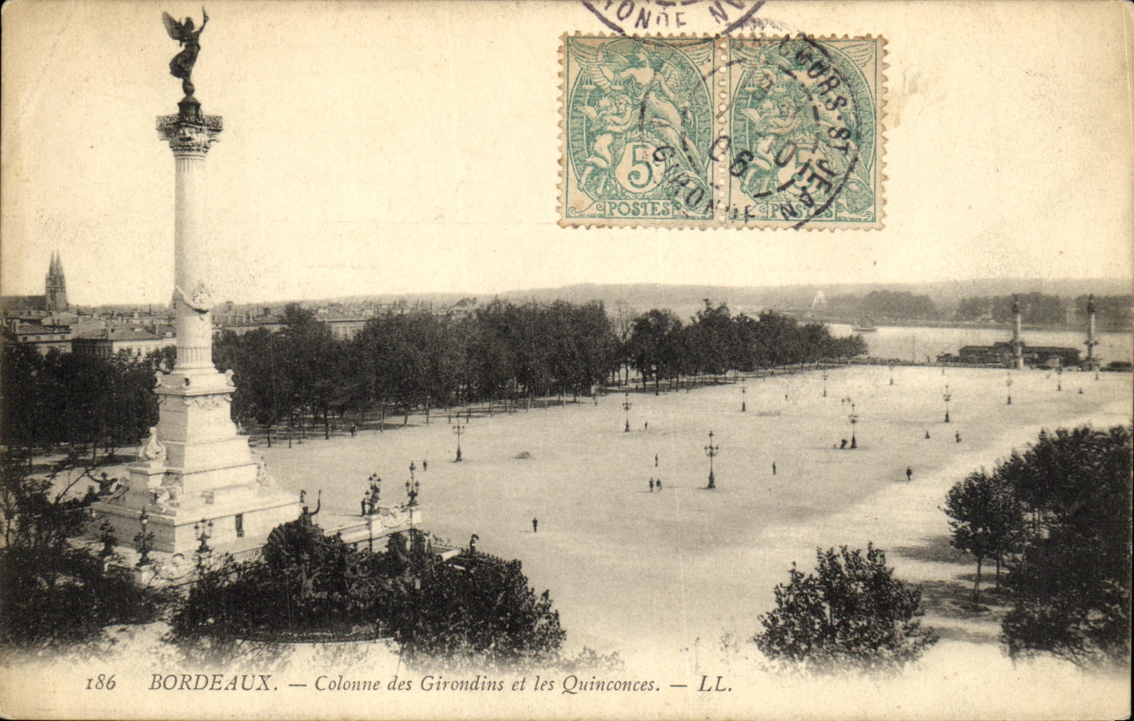 CPA Bordeaux Colonne des Girondins et les Quinconces